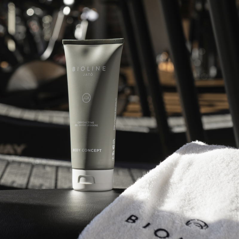 Bioline Jato CryoActive Light Legs Gel – охлаждащ гел за уморени и отекли крака